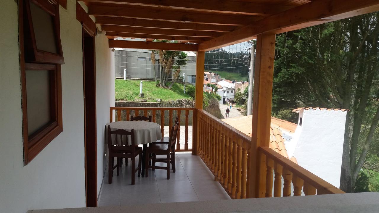 Hotel El Cangrejo Paipa Buitenkant foto